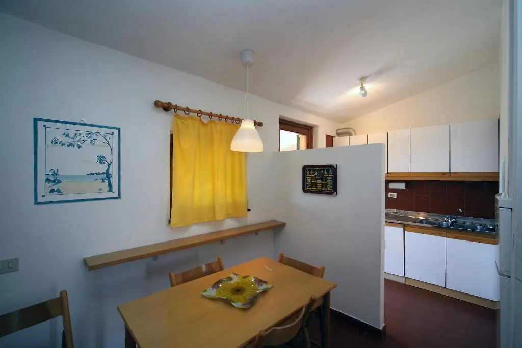 *** Aparthotel Residence Baia Salinedda Capo Coda Cavallo Italy